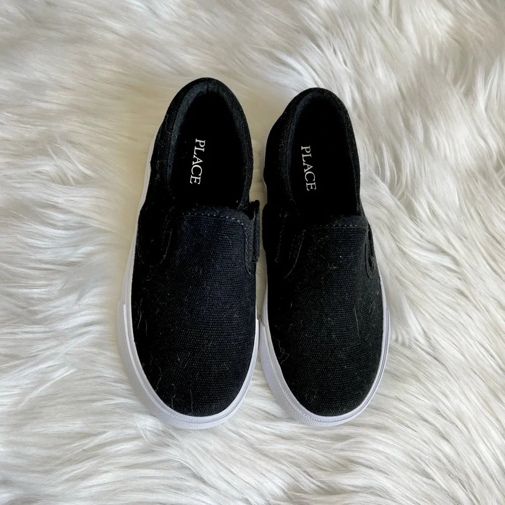 NWOT Children’s Place Black Slip On shoes - Picture 2 of 7